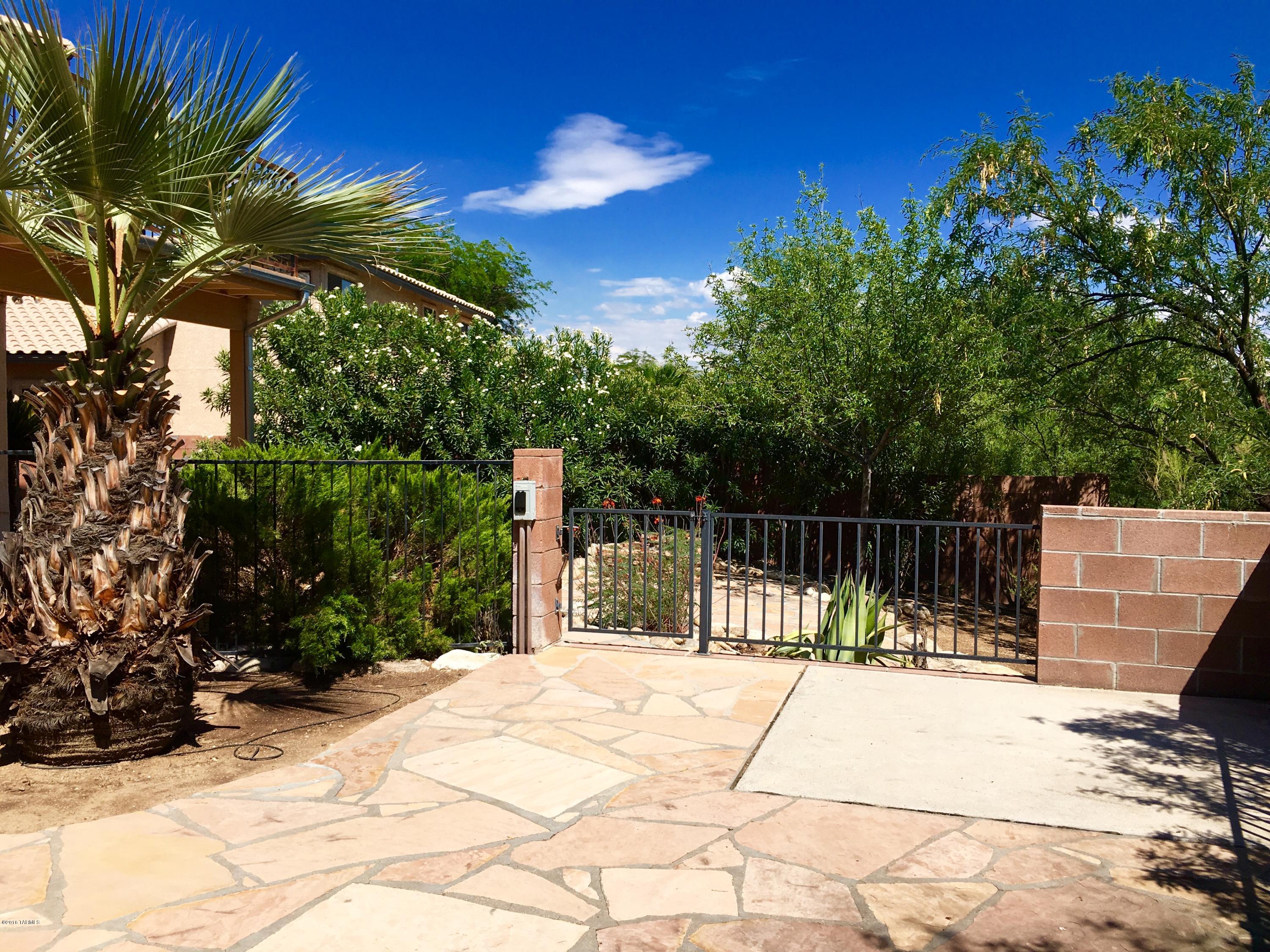 Tierra Santa (1-126) - Residential