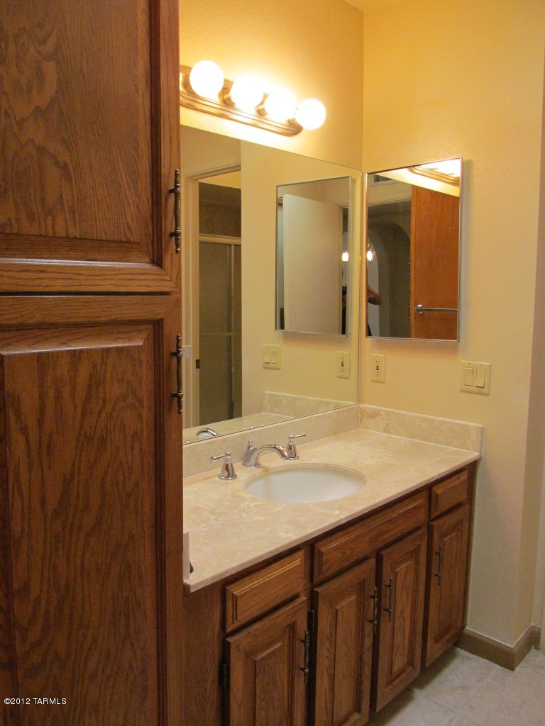 Casa Real Amended - Residential Lease