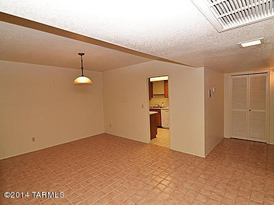 Pennbrooke Townhomes (1-14) - Residential Lease