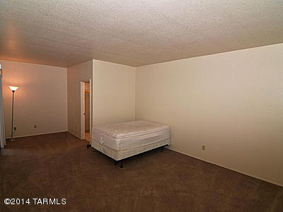 Pennbrooke Townhomes (1-14) - Residential Lease
