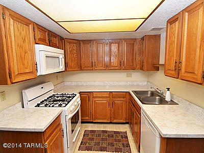 Pennbrooke Townhomes (1-14) - Residential Lease