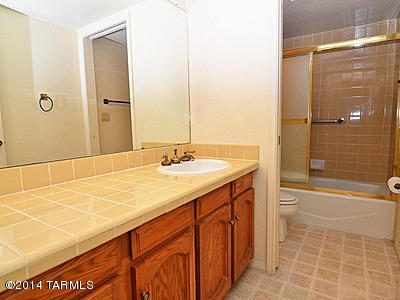 Pennbrooke Townhomes (1-14) - Residential Lease