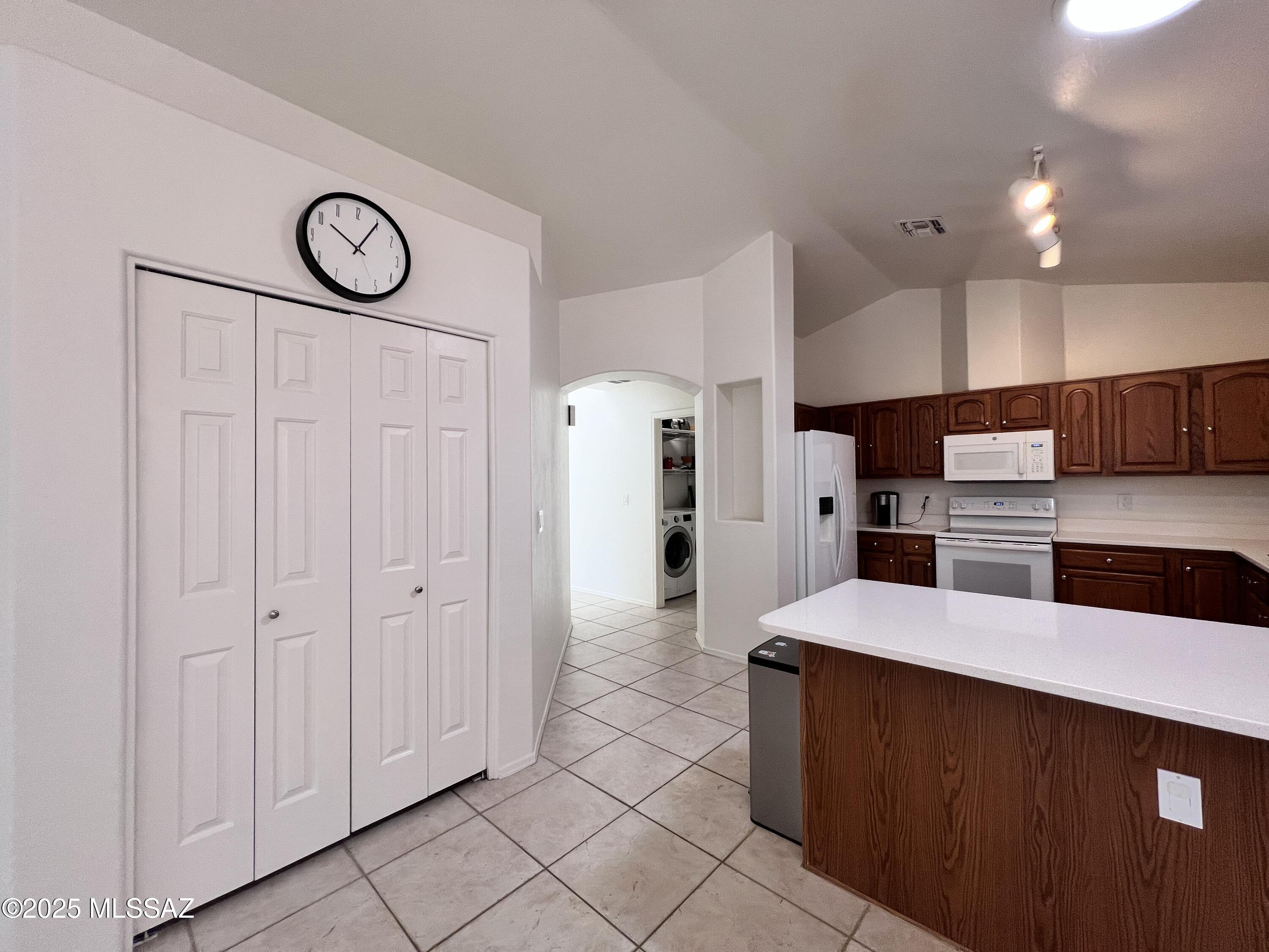 Pima Ridge (1-62) - Residential Lease