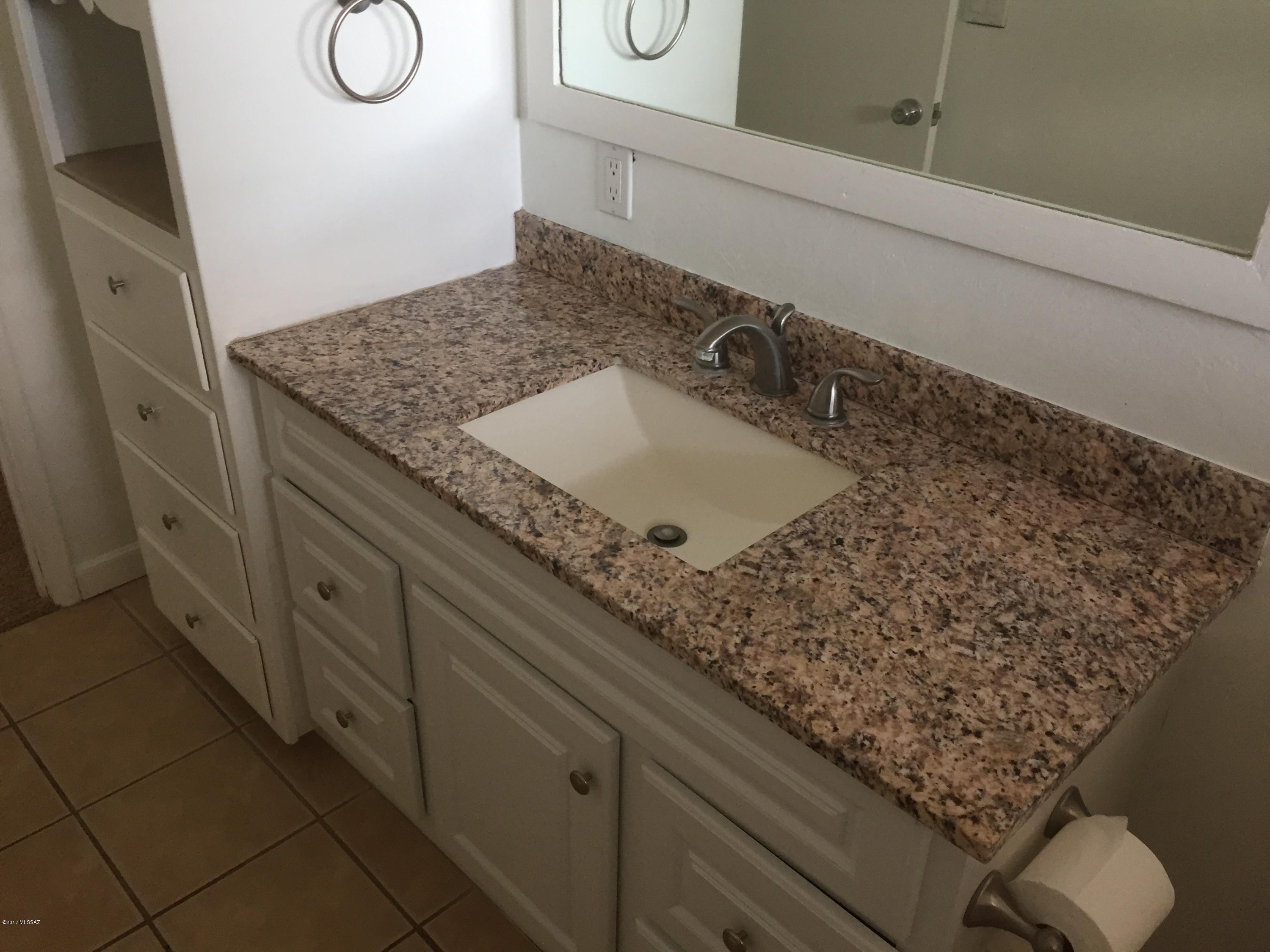 Kapsal Add Resub - Residential Lease