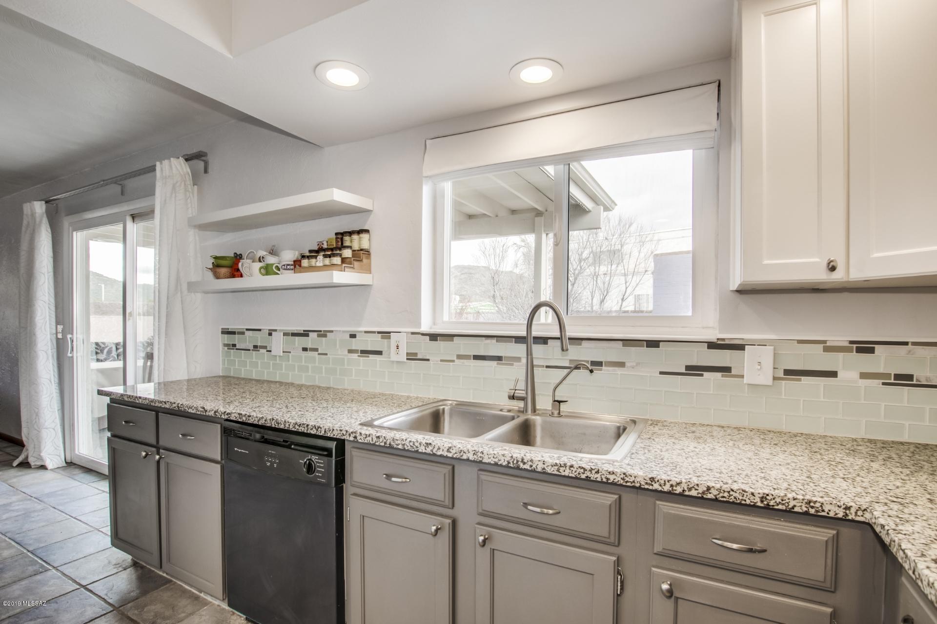 Menlo Park Parade Of Homes (1-40) - Residential