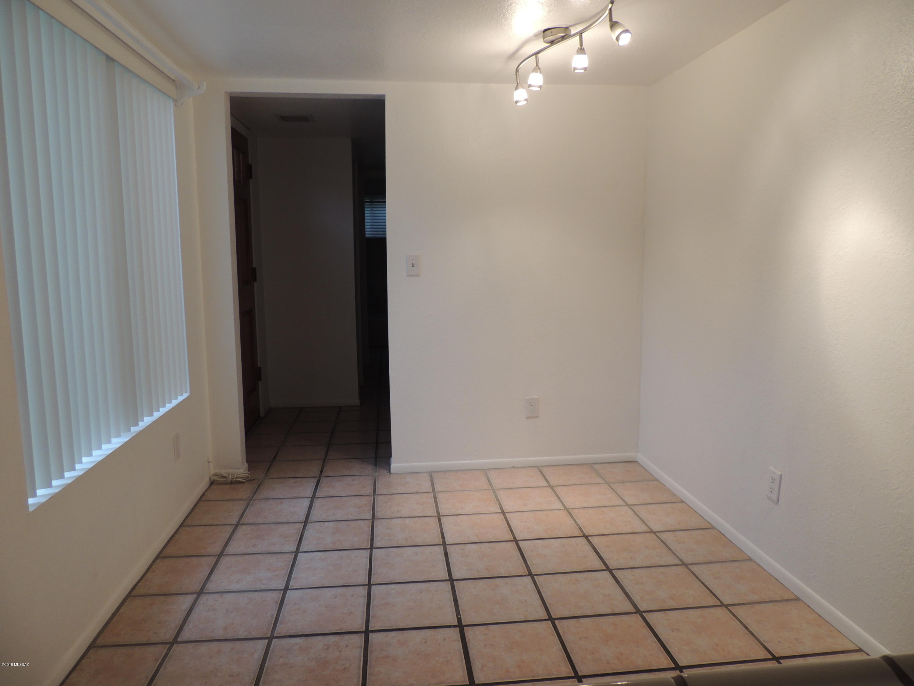 Pantano Townhomes (1-118) - Residential