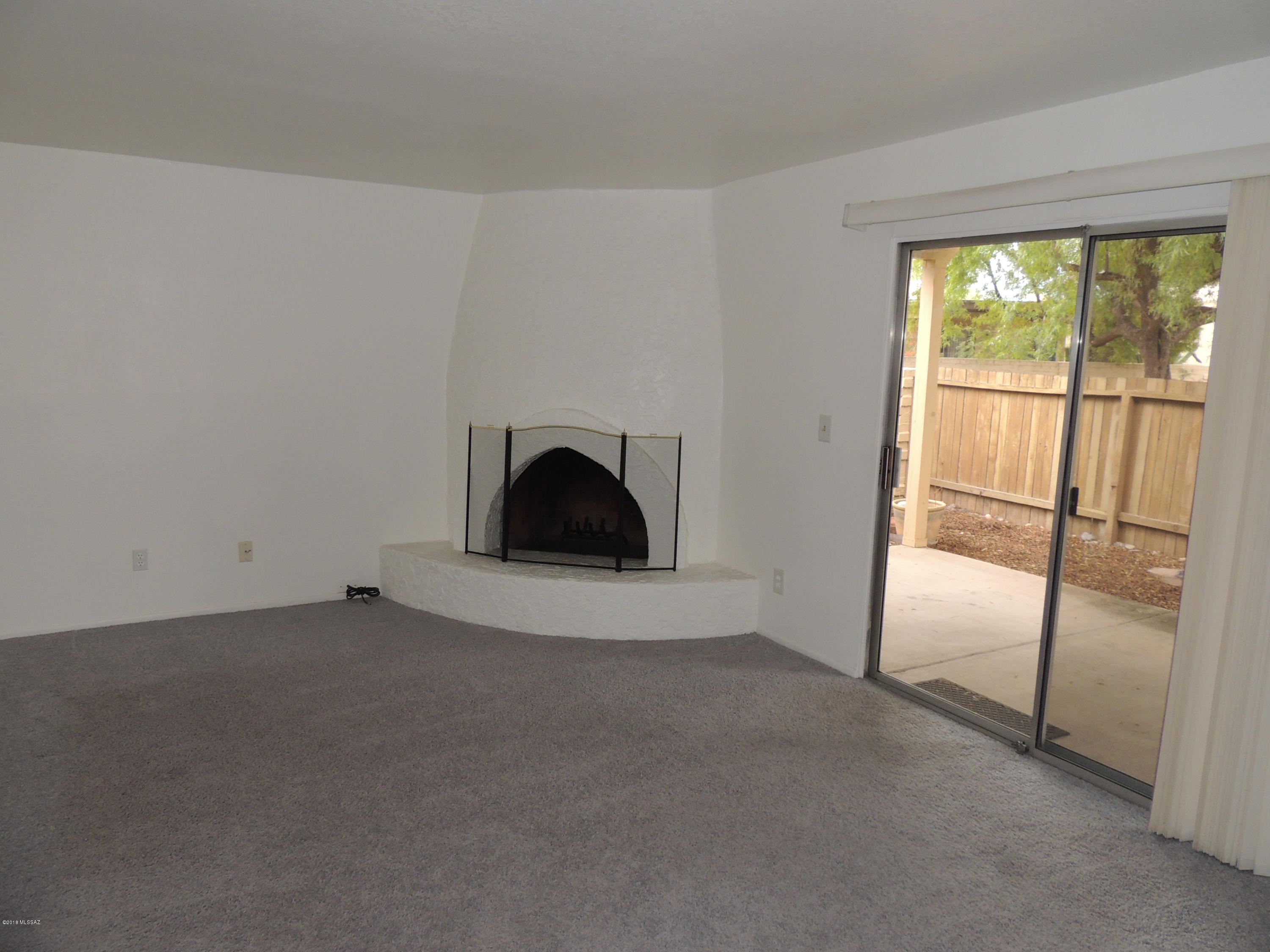 Pantano Townhomes (1-118) - Residential