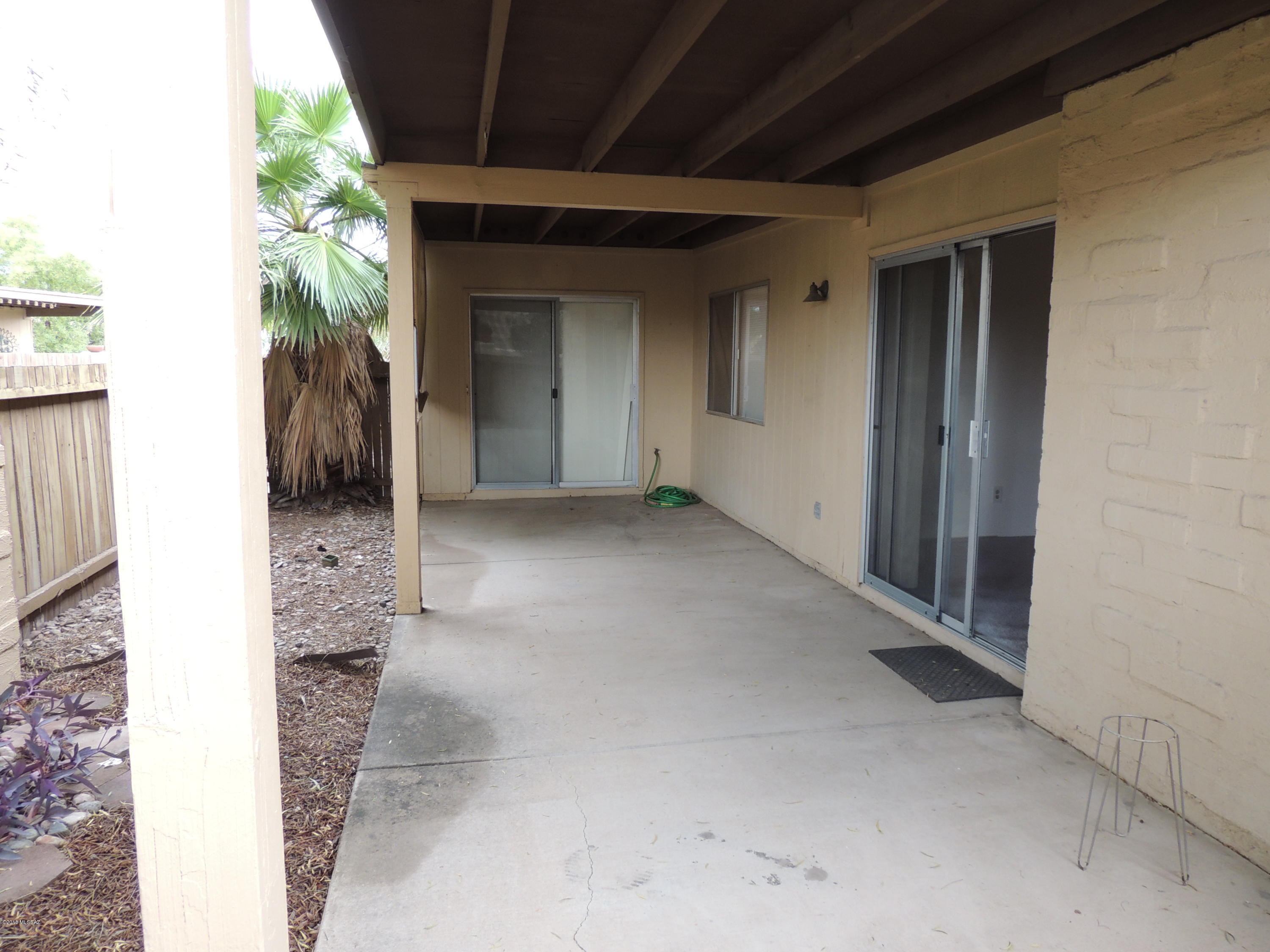 Pantano Townhomes (1-118) - Residential