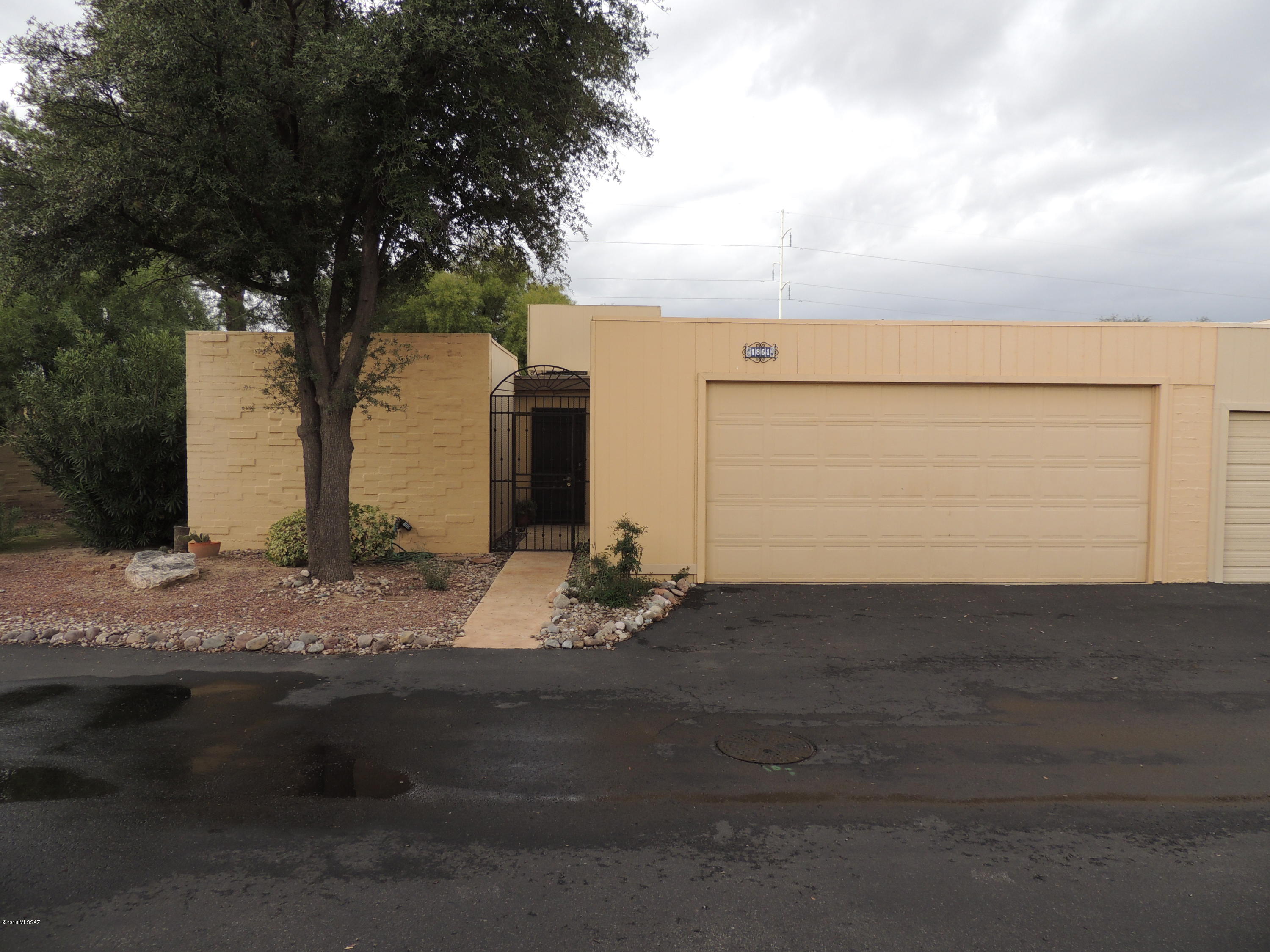 Pantano Townhomes (1-118) - Residential
