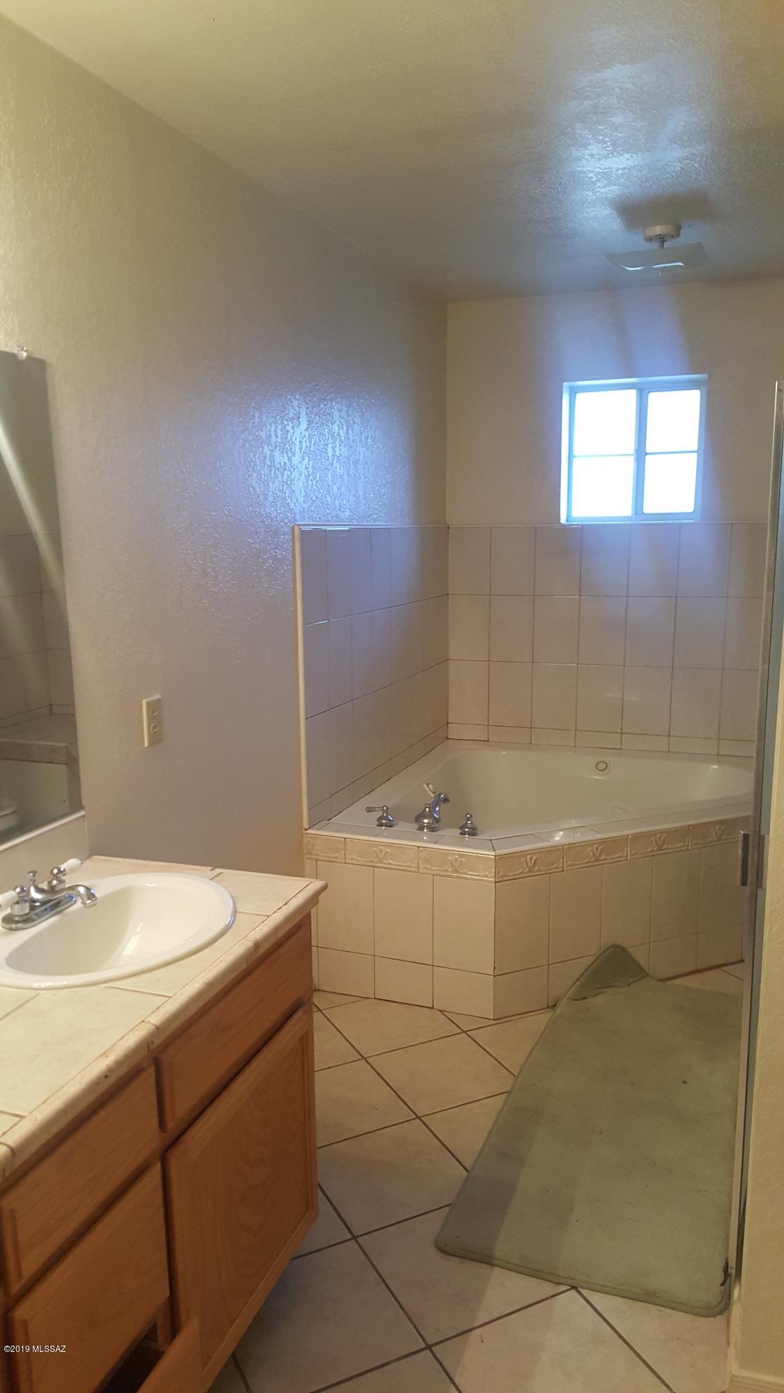 Downtown - Residential Lease