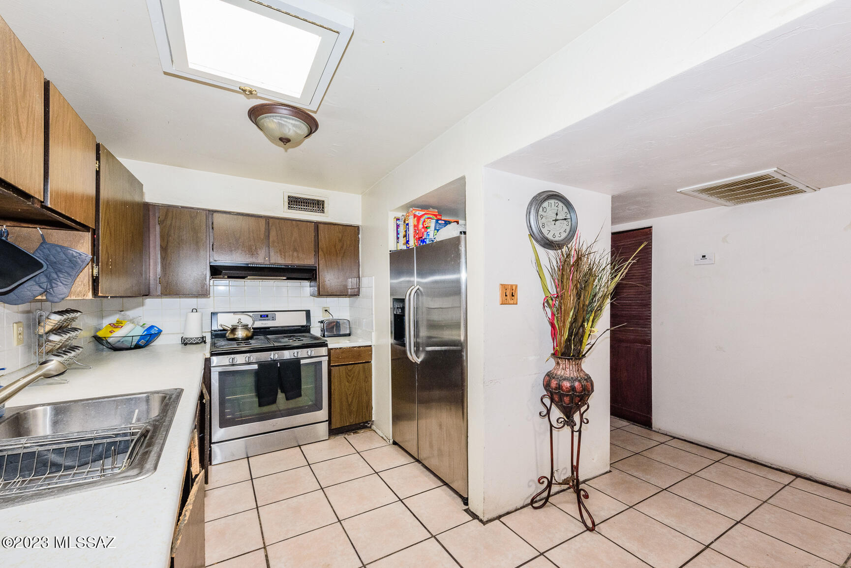 Drexel Terrace NO. 2, Lot 106 Resub. (1-46) - Residential