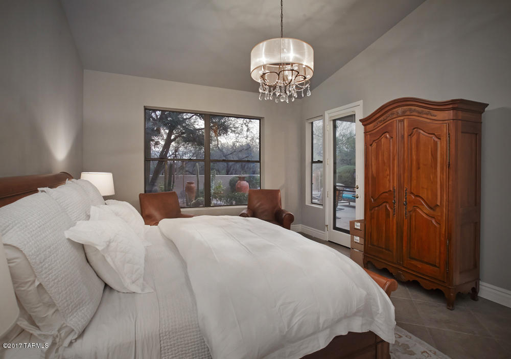Ventana Canyon Golf Villas - Residential