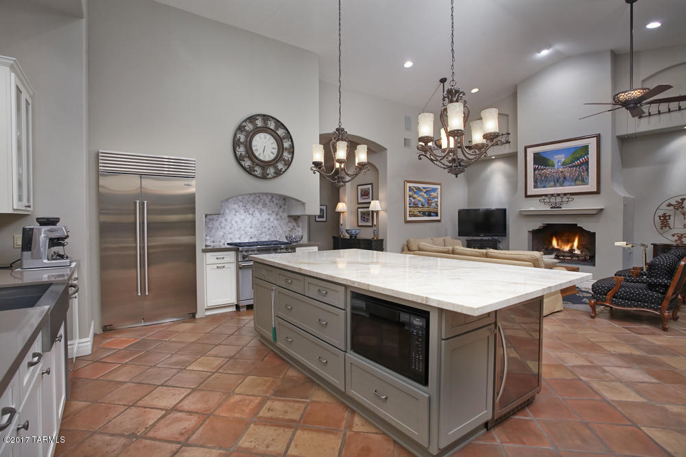 Ventana Canyon Golf Villas - Residential