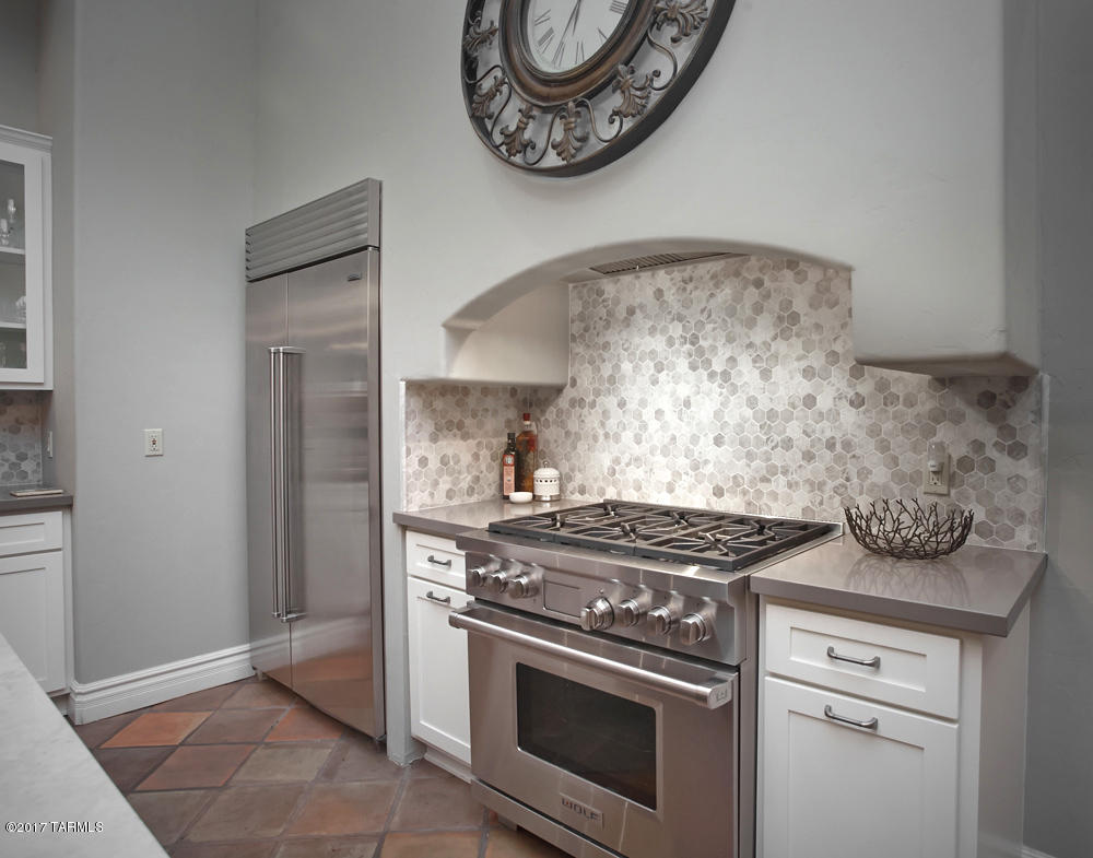 Ventana Canyon Golf Villas - Residential