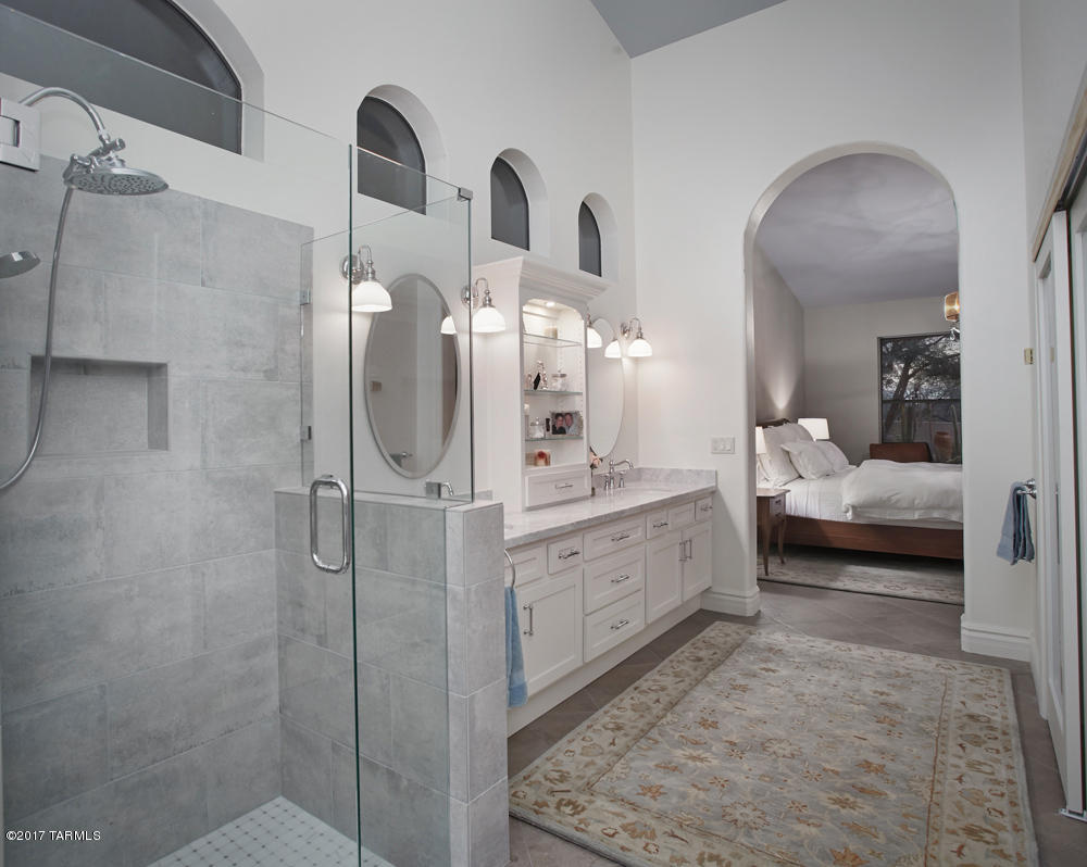 Ventana Canyon Golf Villas - Residential