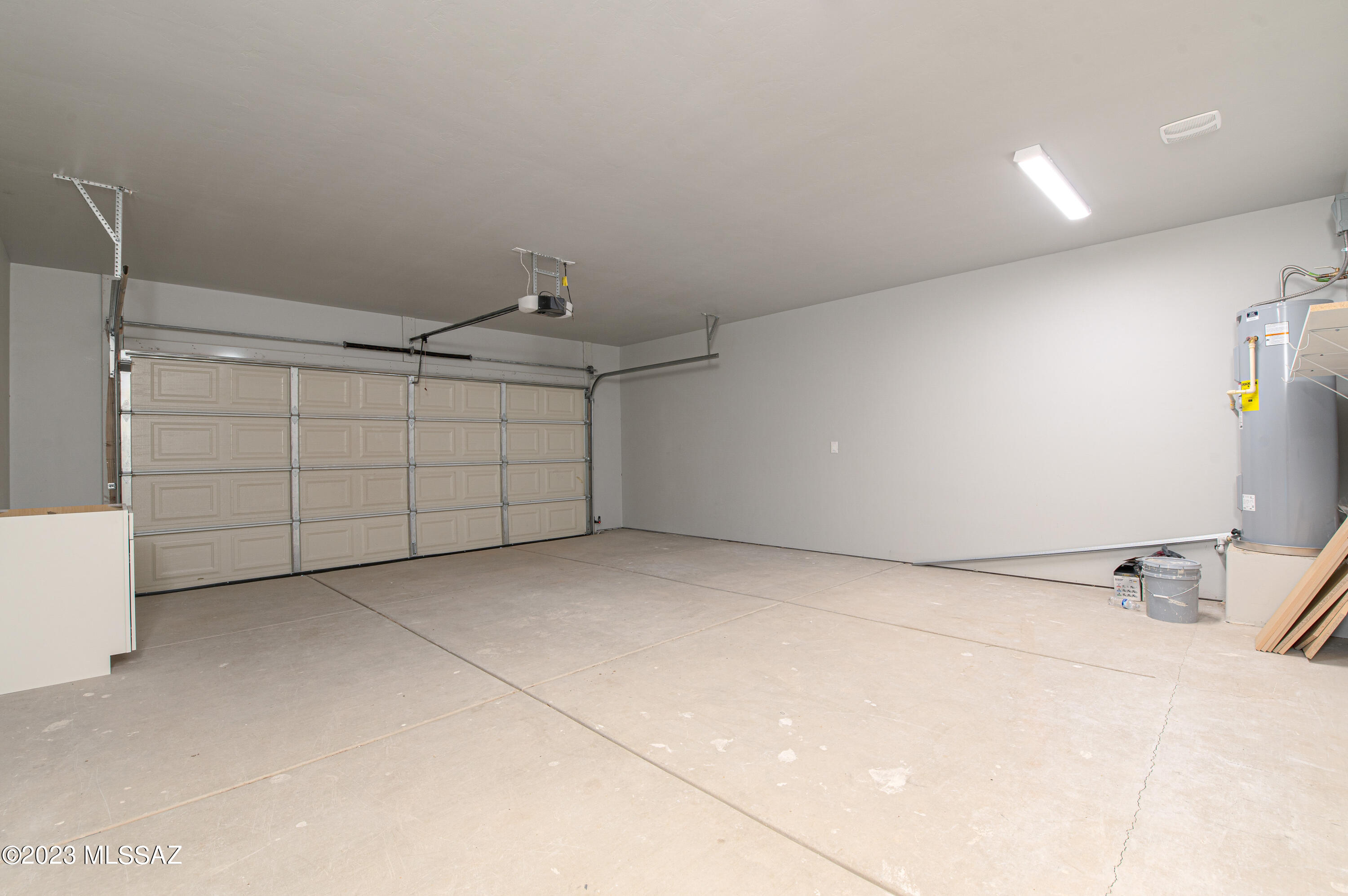 New Tucson Unit NO. 4 (1-203) - Residential