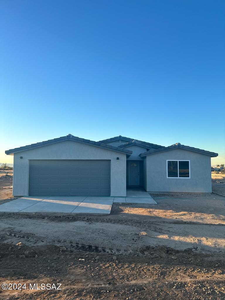 New Tucson Unit NO. 4 (1-203) - Residential