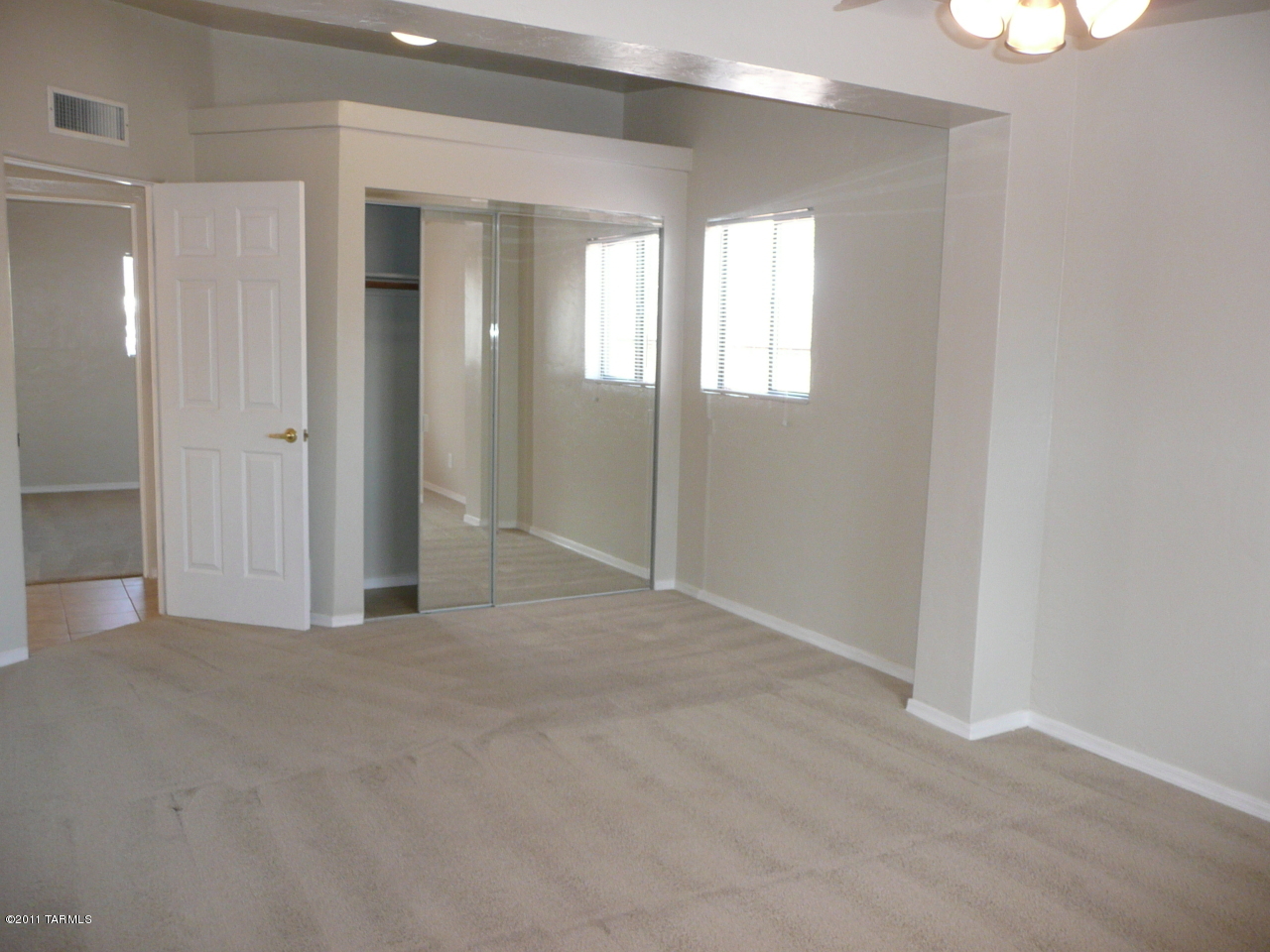 Mountain View Acre Farms - Residential Lease