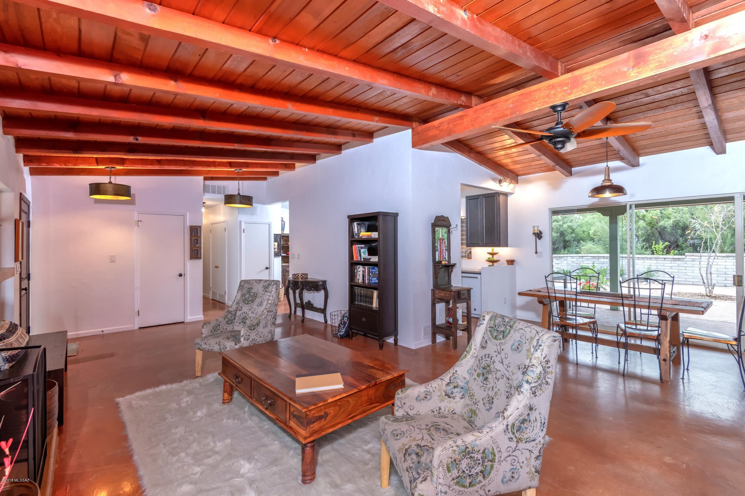 Casas Adobes Estates NO. 3-A - Residential