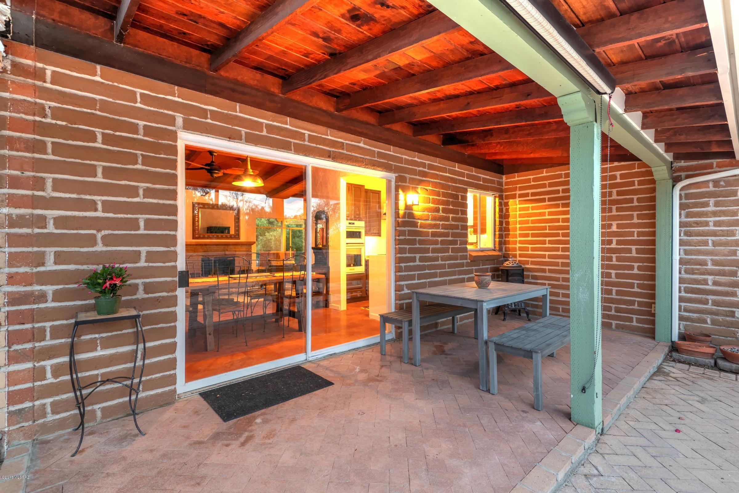 Casas Adobes Estates NO. 3-A - Residential