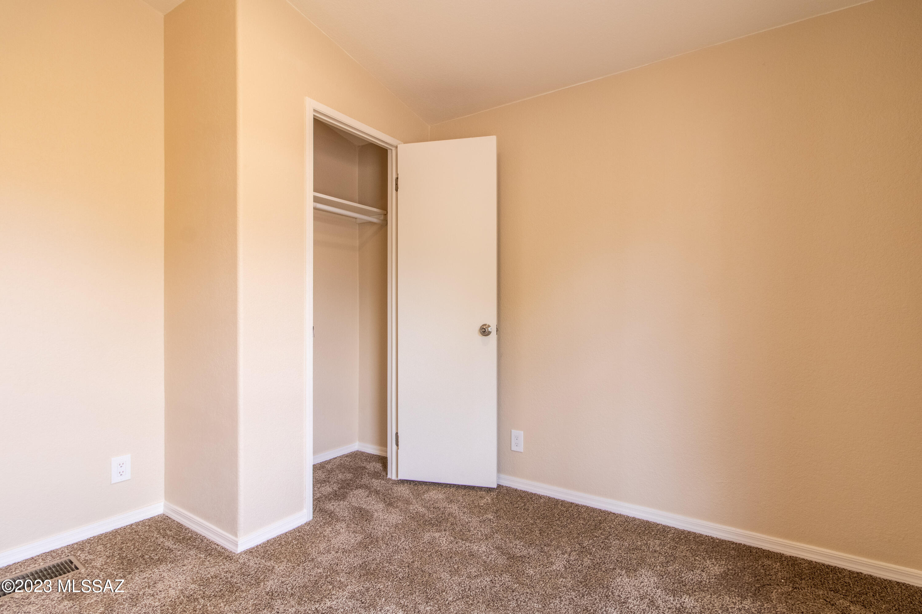 Freeman Estates (1-18) - Residential