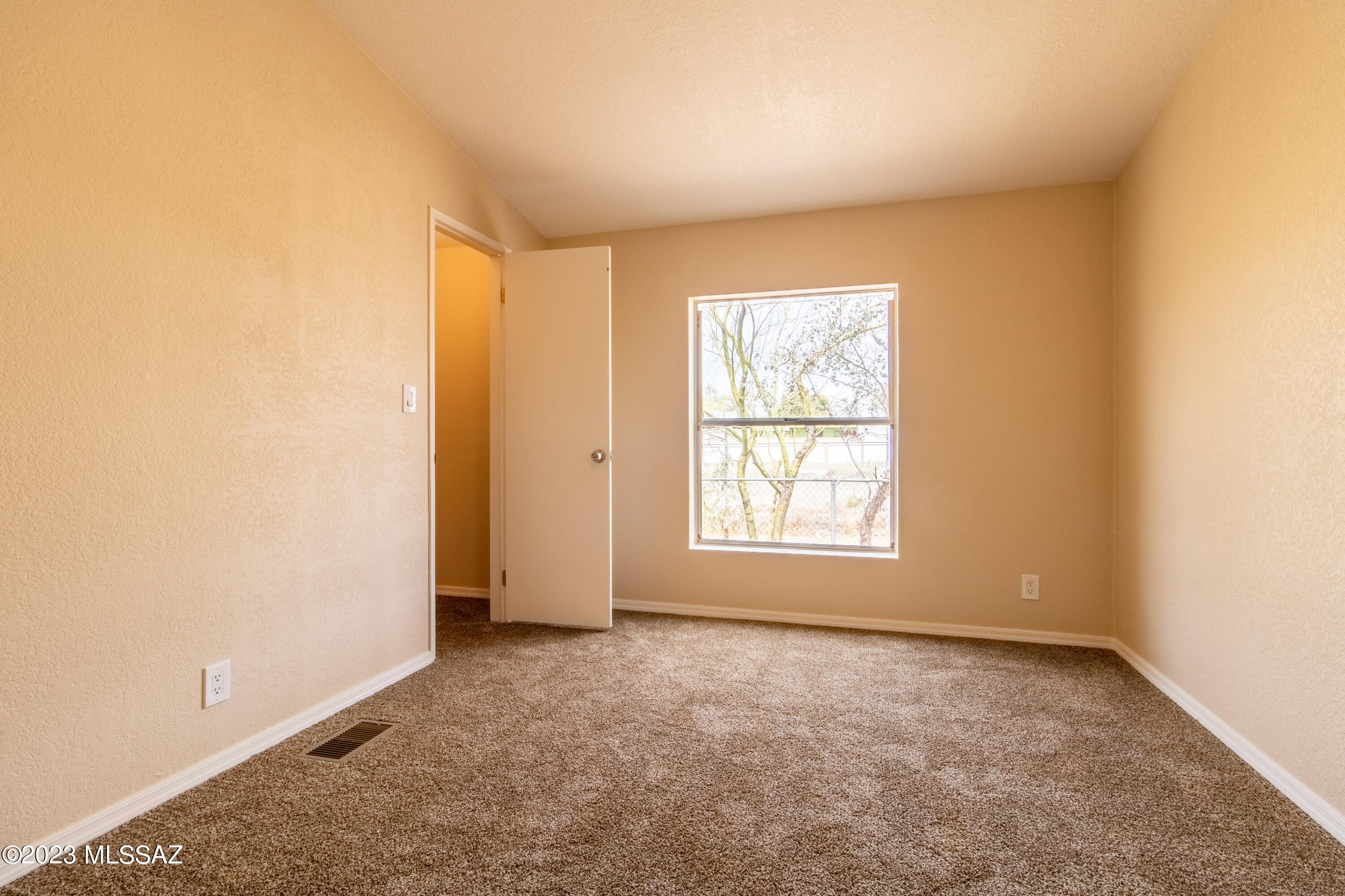 Freeman Estates (1-18) - Residential