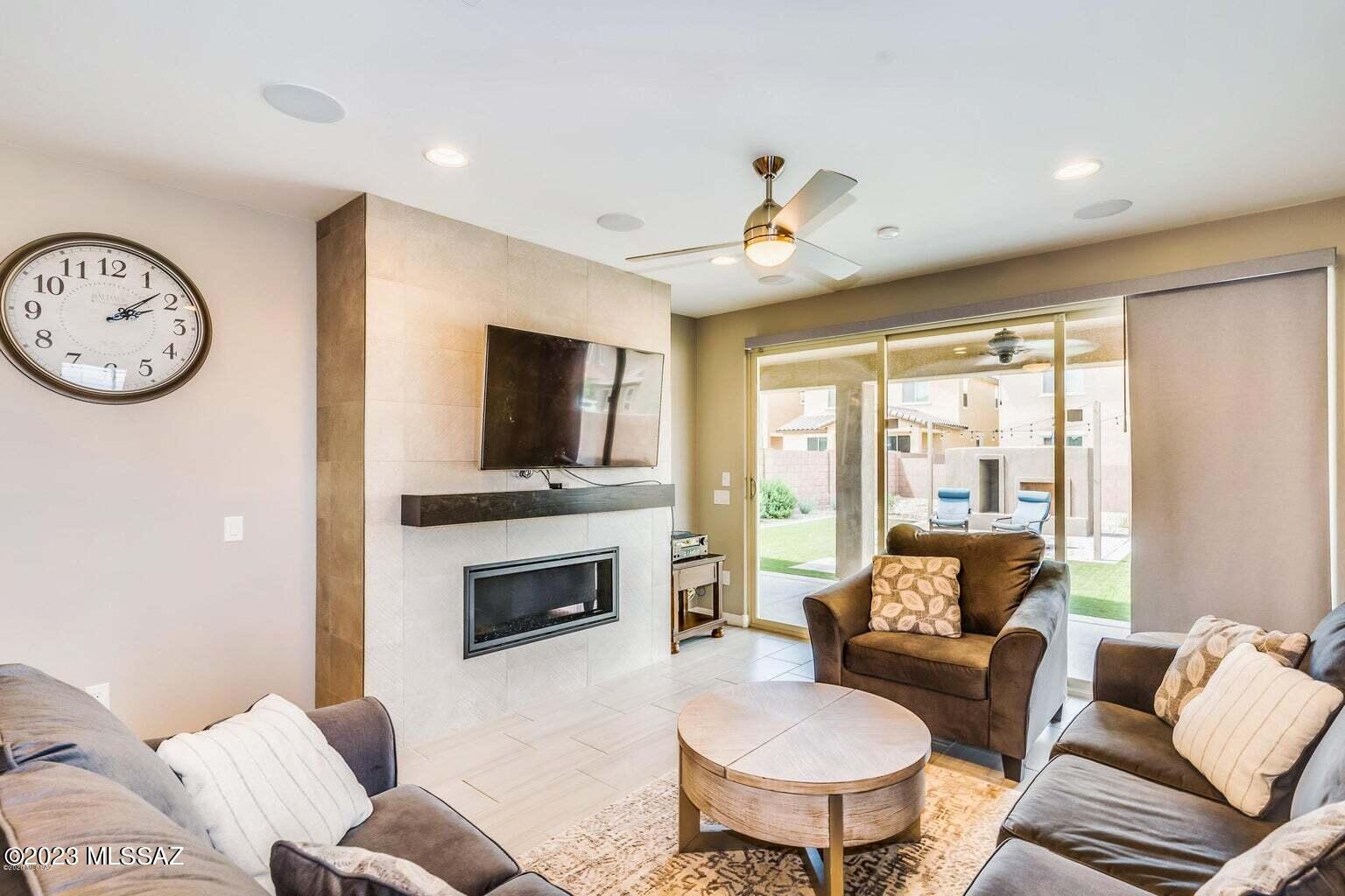 Entrada La Villita SQ20161810742 - Residential