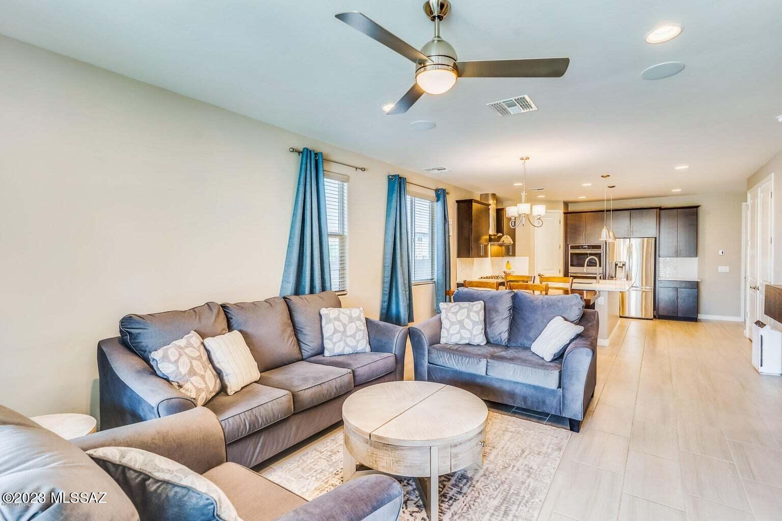 Entrada La Villita SQ20161810742 - Residential