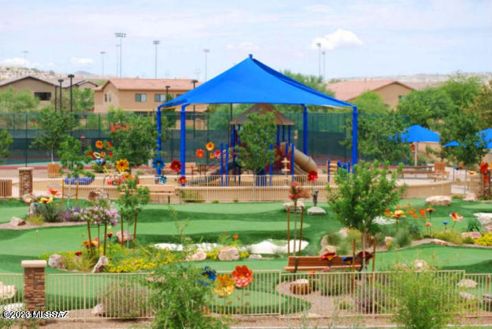 Entrada La Villita SQ20161810742 - Residential