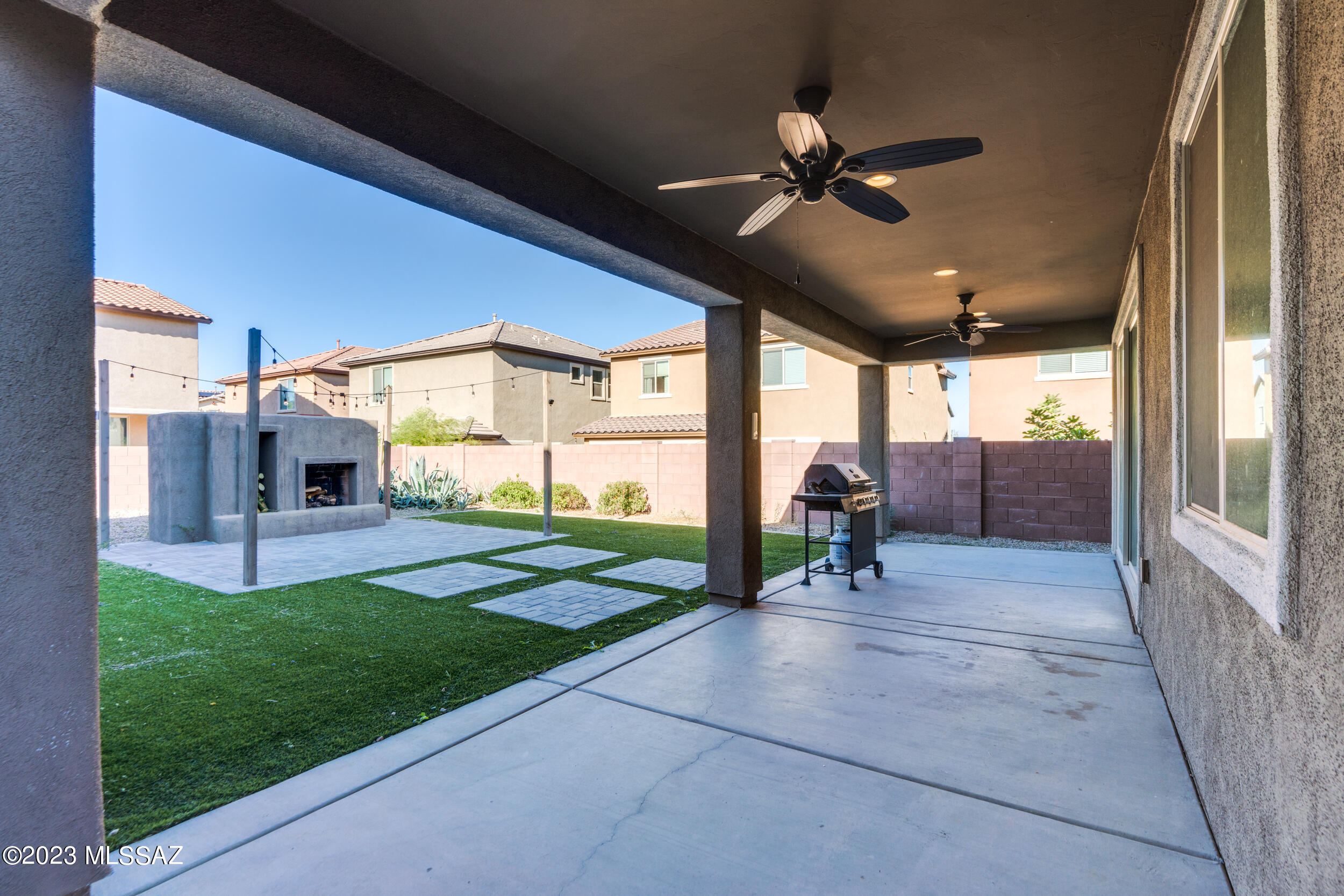 Entrada La Villita SQ20161810742 - Residential
