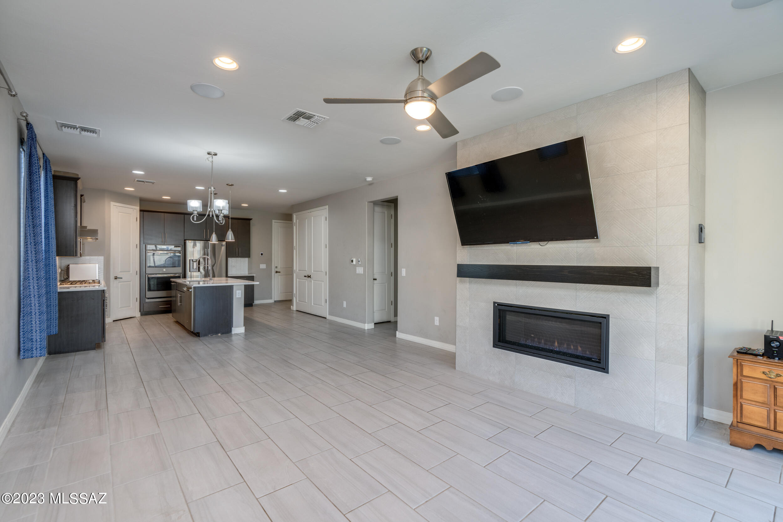 Entrada La Villita SQ20161810742 - Residential