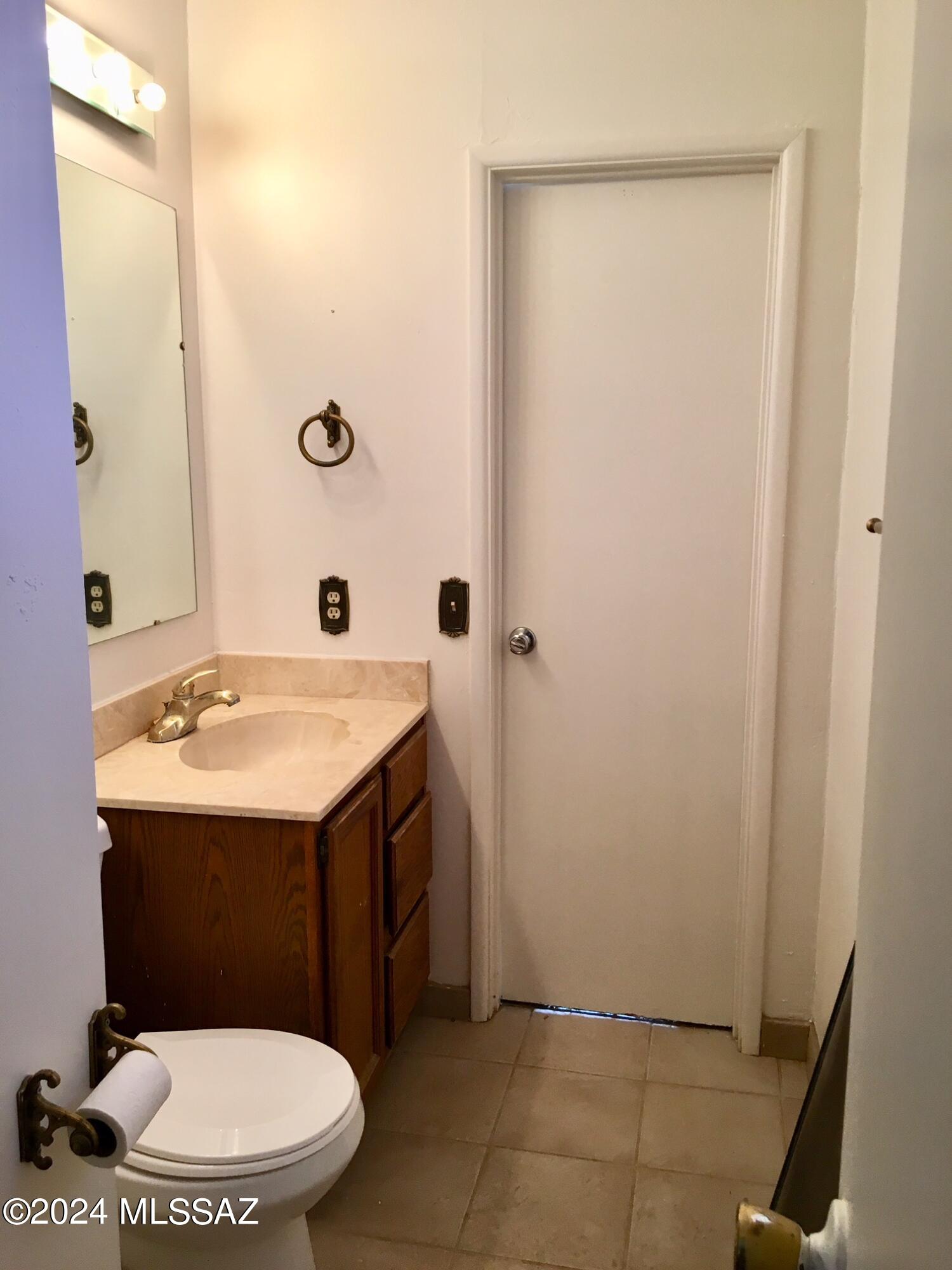 Unsubdivided - Residential Lease