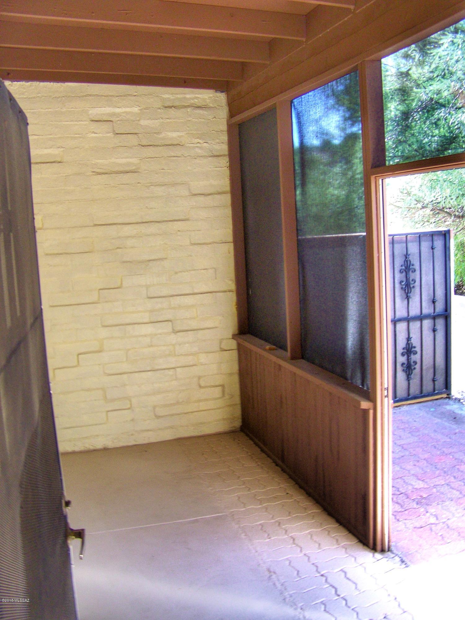 Woodland Villas (47-90) - Residential