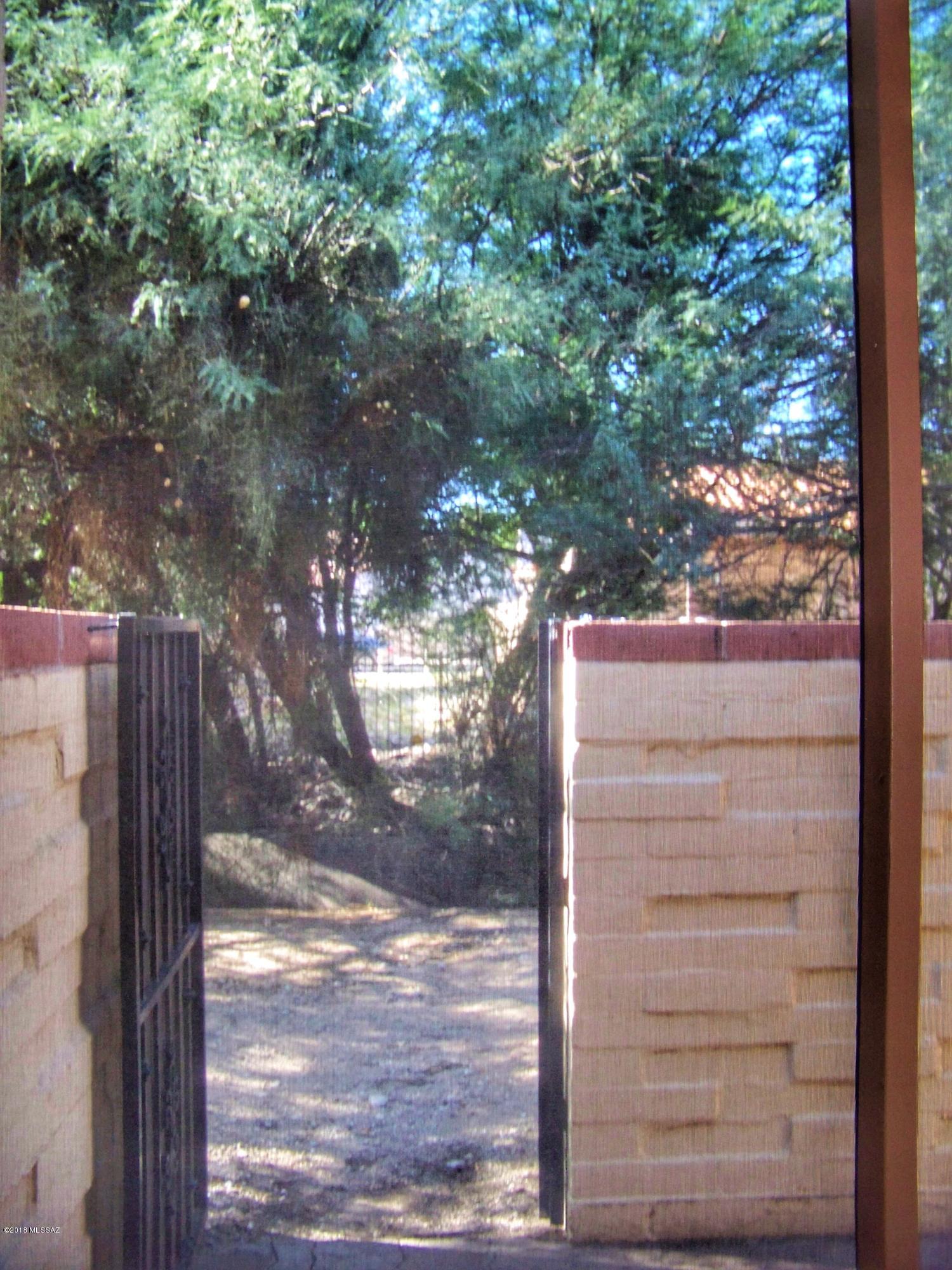 Woodland Villas (47-90) - Residential