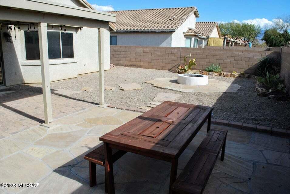 Desert Willow Estates (233-337, 340-353) - Residential Lease