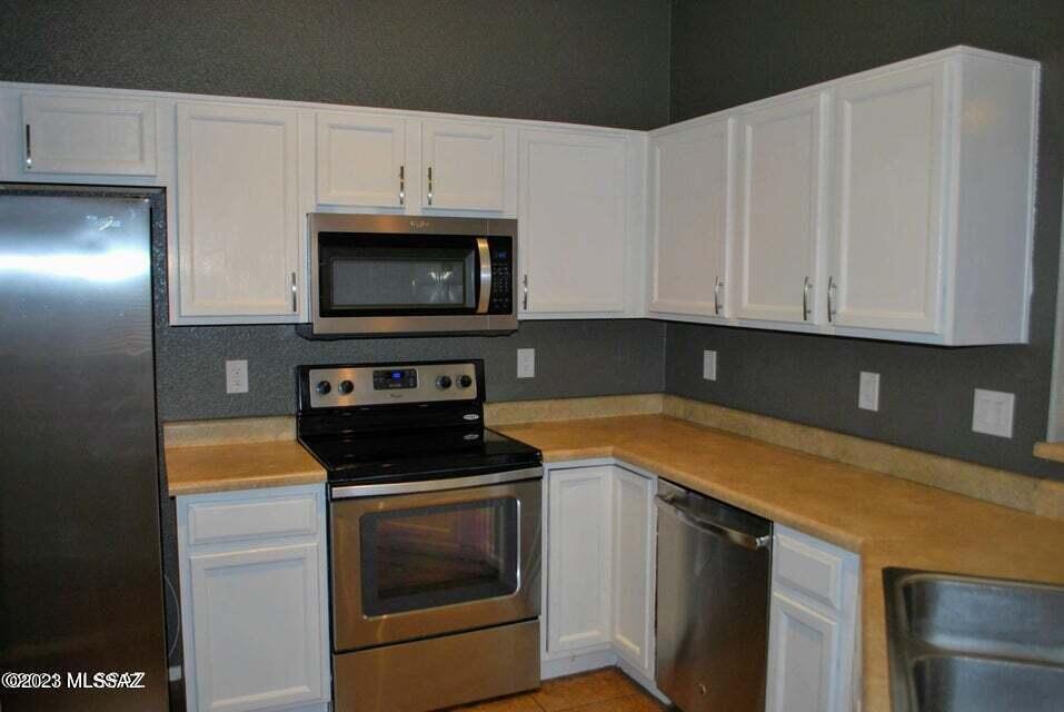 Desert Willow Estates (233-337, 340-353) - Residential Lease