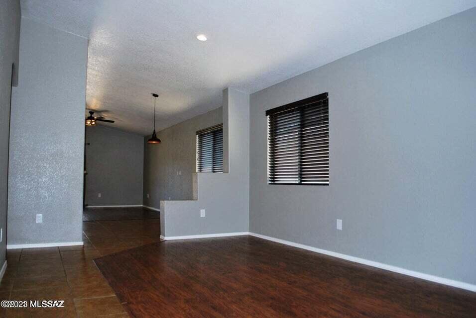 Desert Willow Estates (233-337, 340-353) - Residential Lease