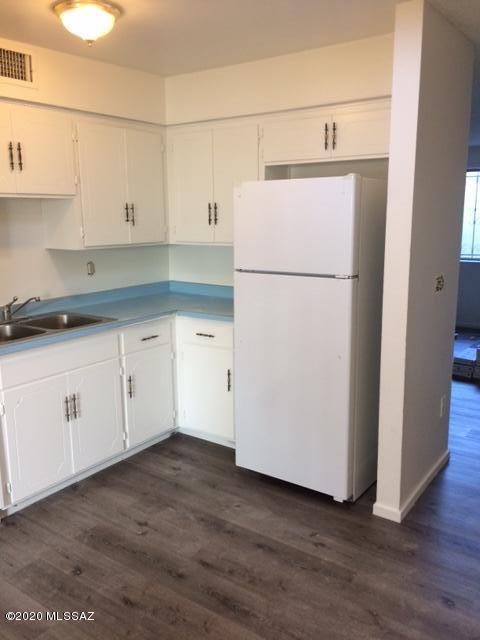 Pastime Terrace Townhouses (1-26) - Residential Lease