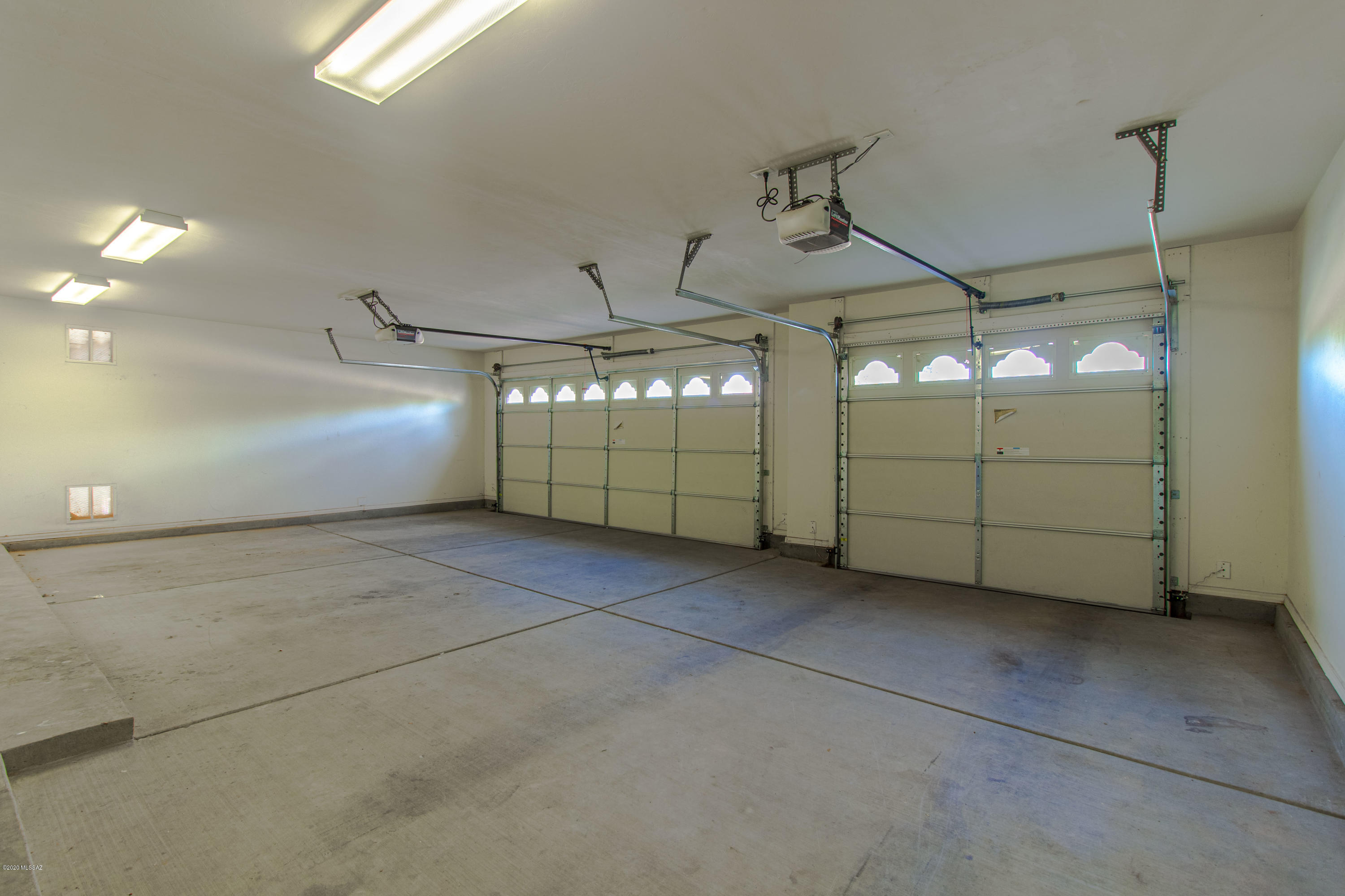 Empire Vista (1-153) - Residential Lease