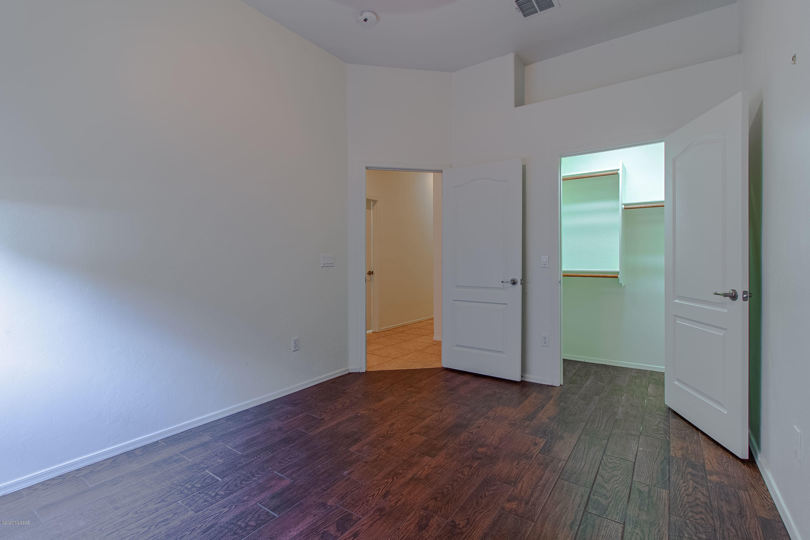 Empire Vista (1-153) - Residential Lease
