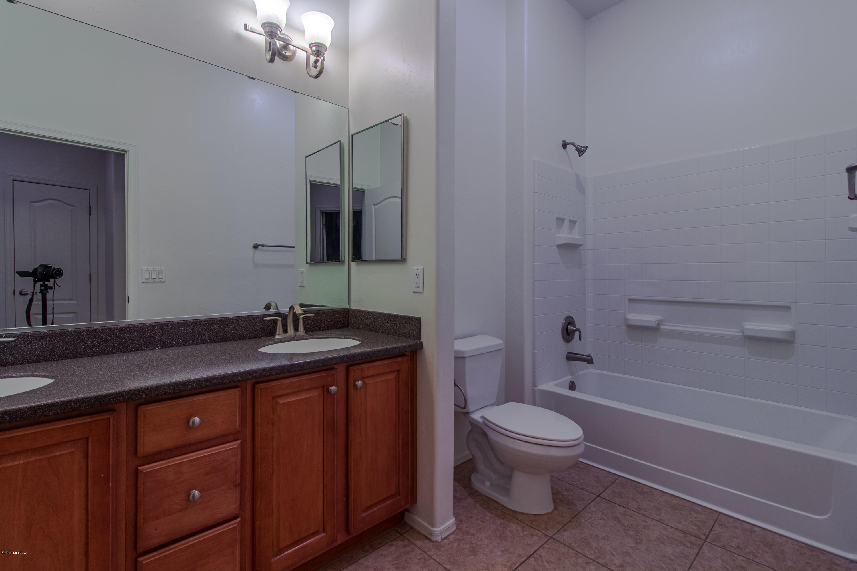 Empire Vista (1-153) - Residential Lease