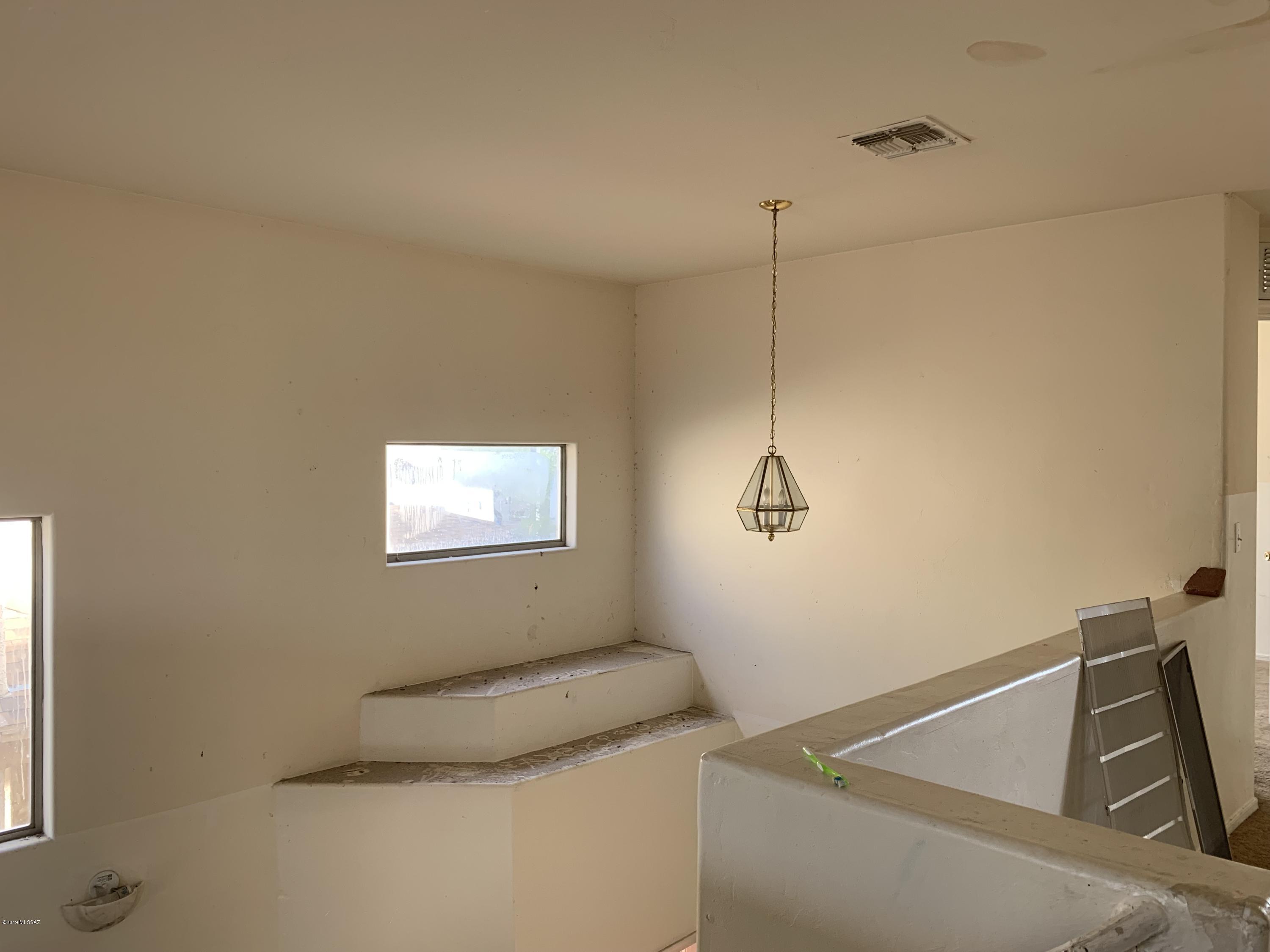 Drexel Manor - Residential