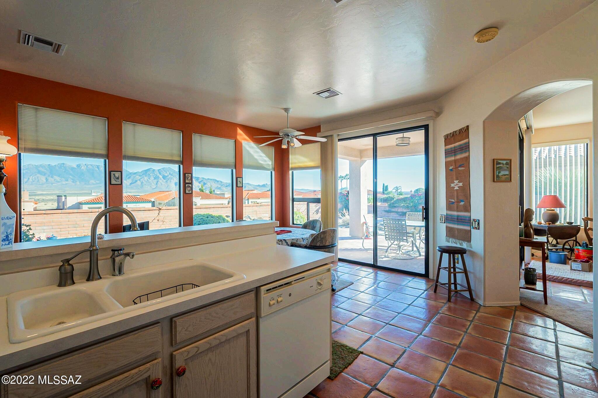 San Ignacio Vistas (101-113,224-228) - Residential