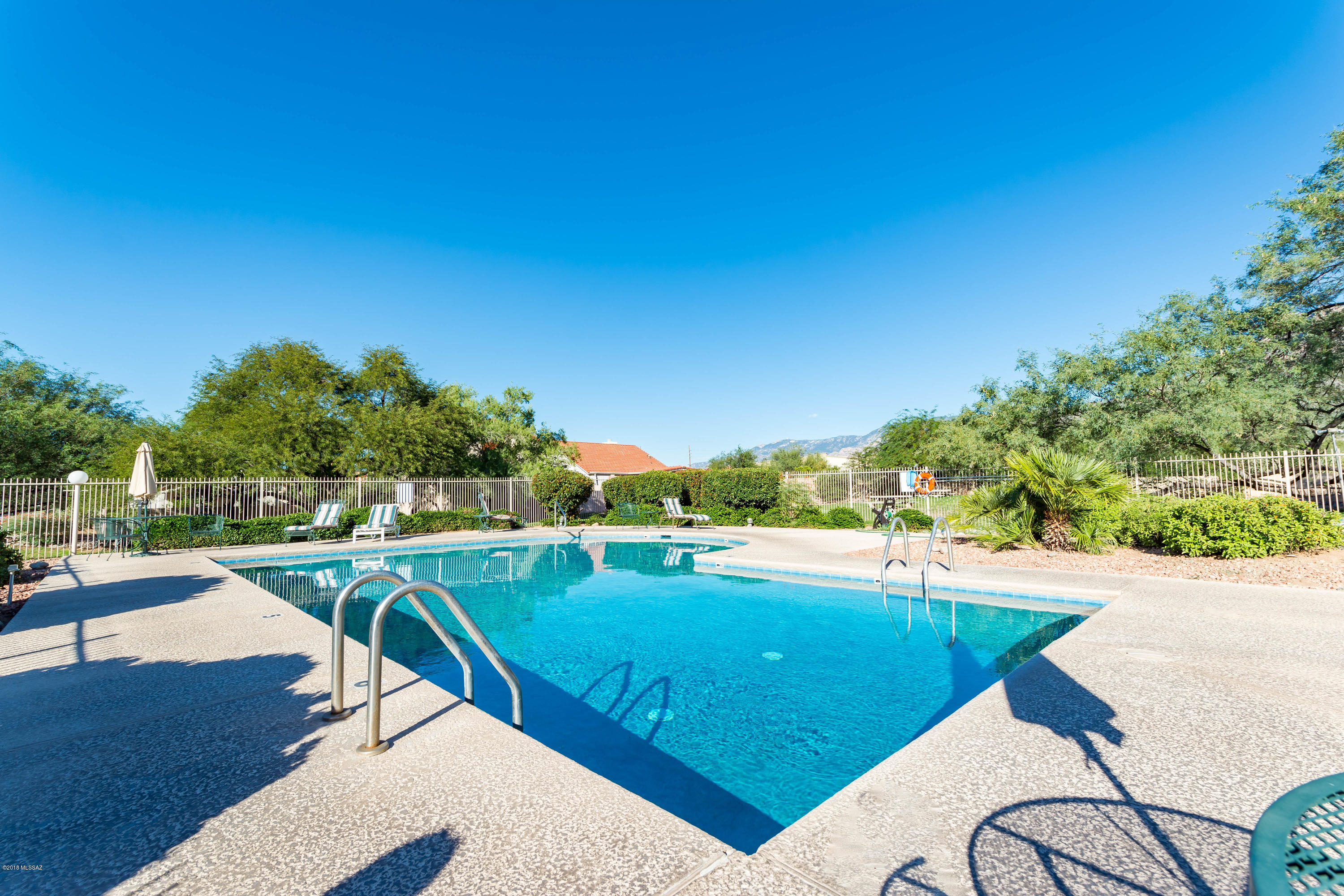 Villa Balboa (1-109) - Residential