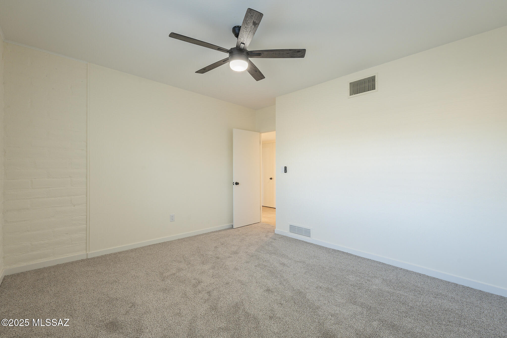Crest View - Residential