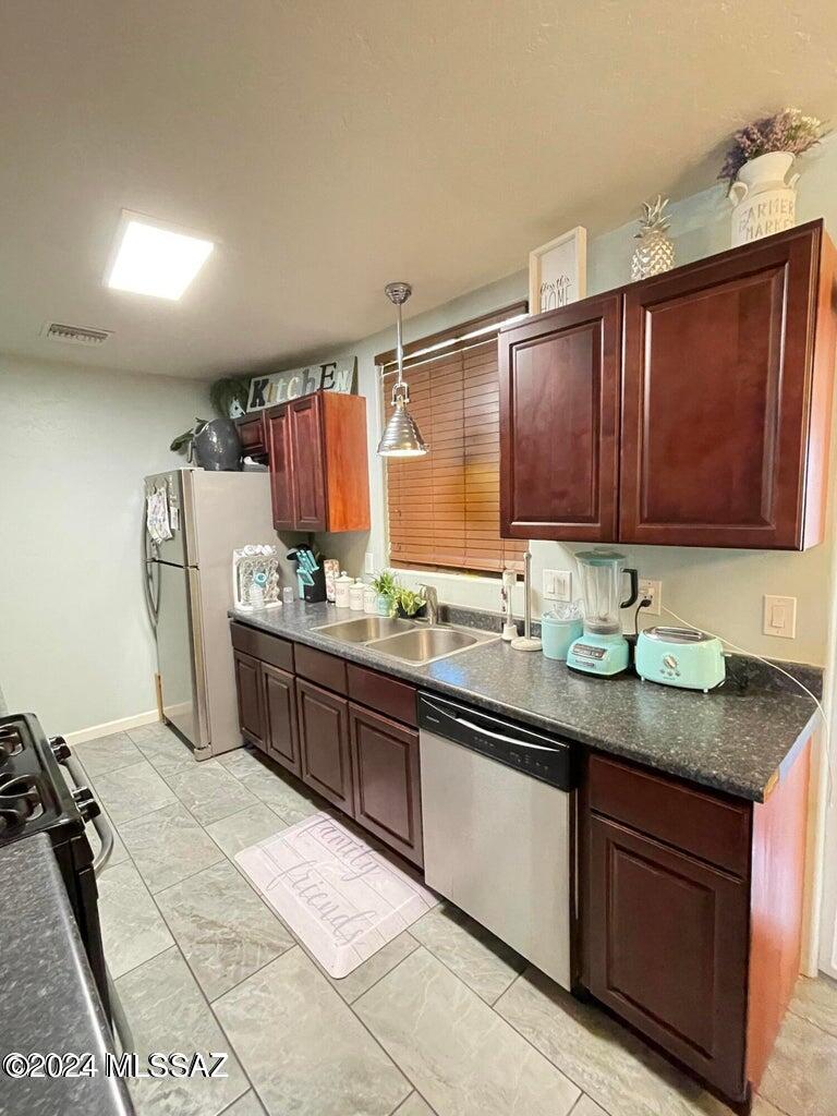 Valentine Terrace - Residential Lease