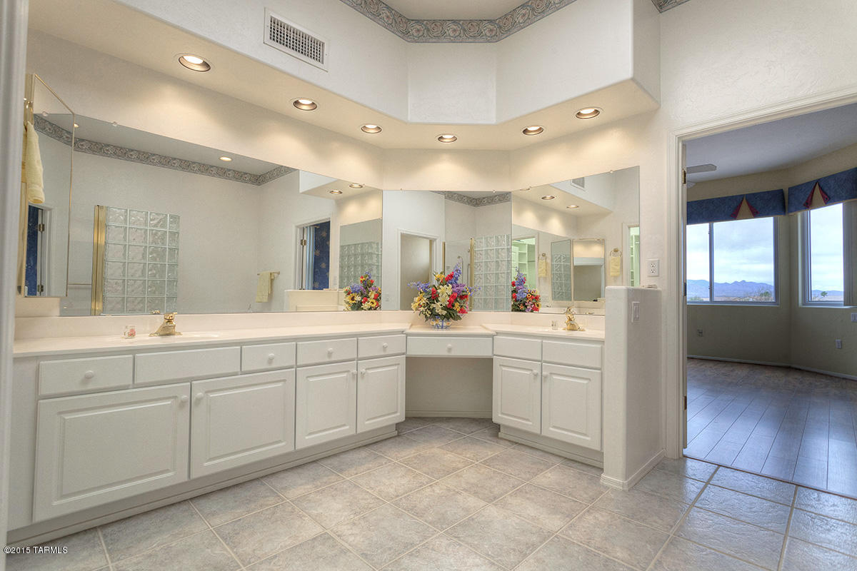 San Ignacio Vistas (1-223) - Residential