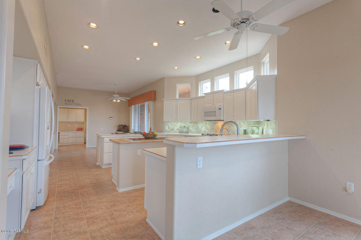 San Ignacio Vistas (1-223) - Residential