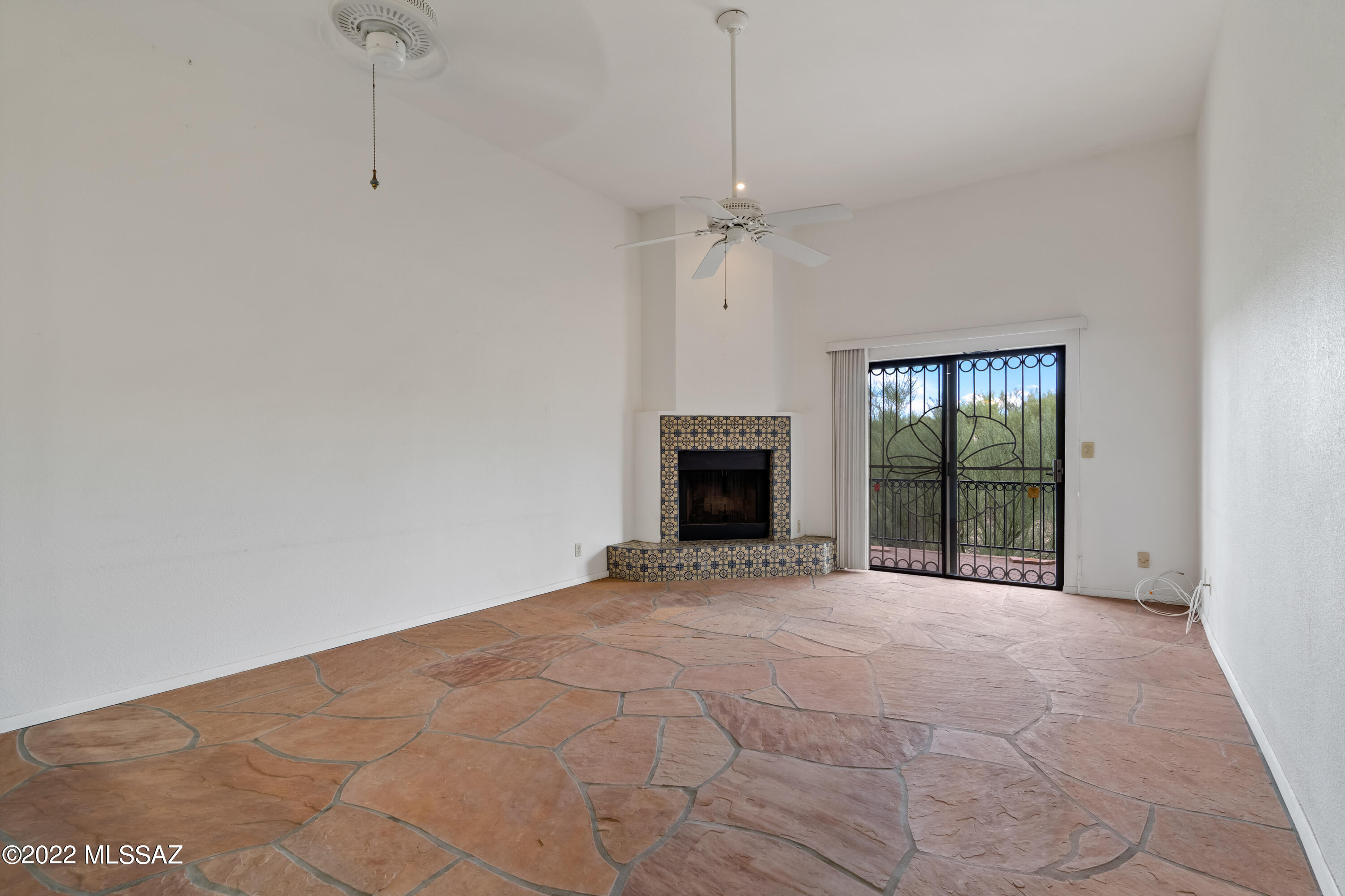 Mescal Place Townhouses (1-13) - Residential
