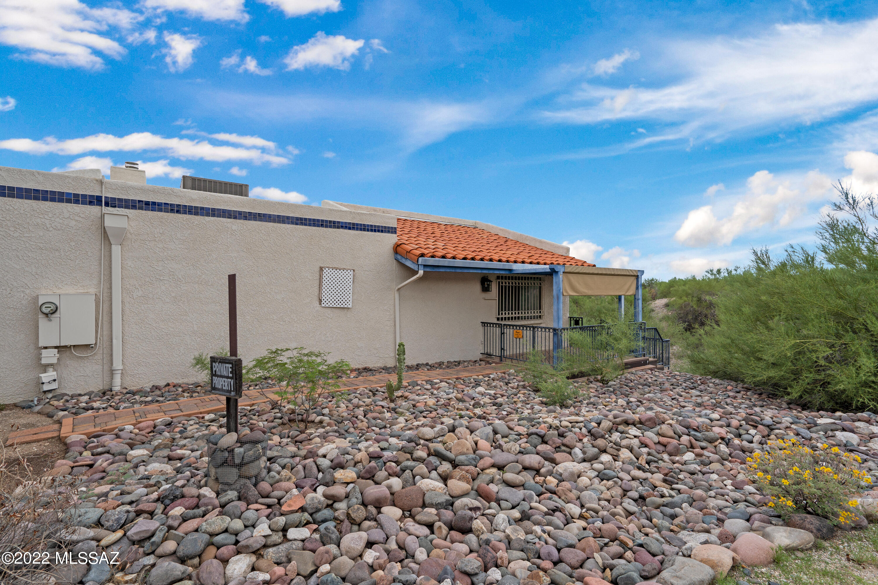 Mescal Place Townhouses (1-13) - Residential